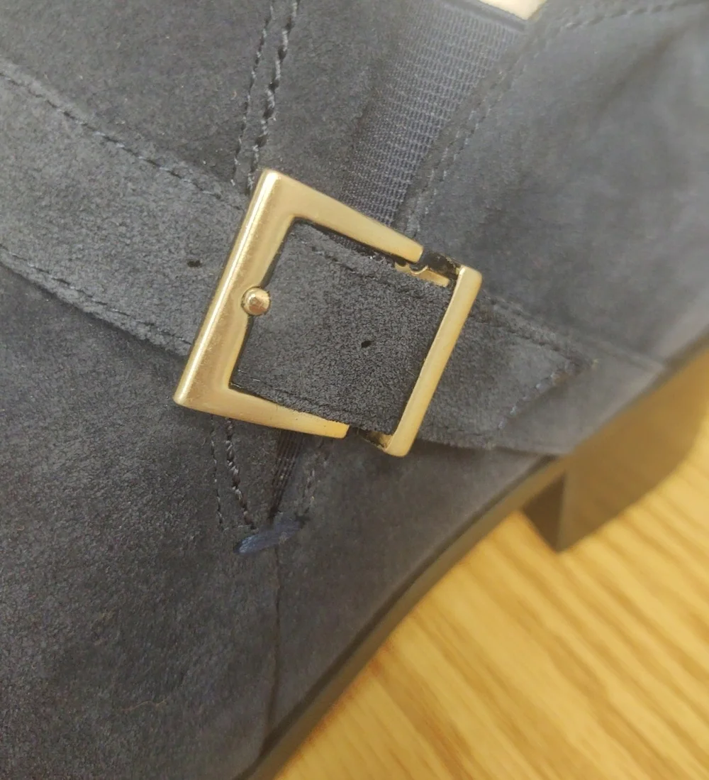 New Markon Women's Navy Suede Ankle Boot with Buckle Size 8